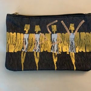 🎁✨- 2/$8 3/$10 5/$15 Assorted Ipsy bags